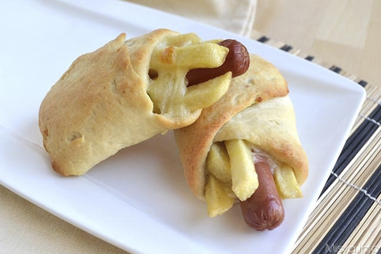 Panino Wurstel e Patatine € 3,50